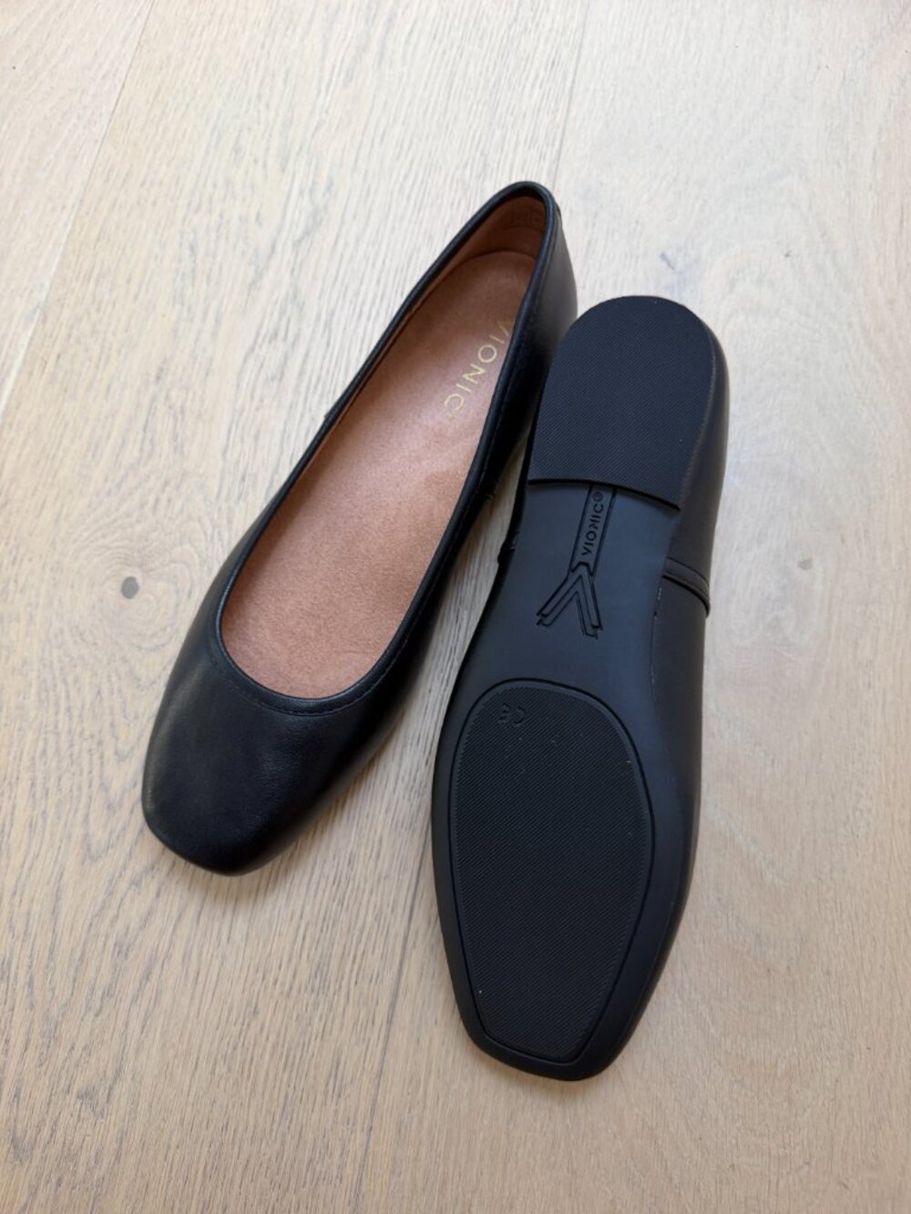 Vionic Ballet Flat - Picture 3 of 3